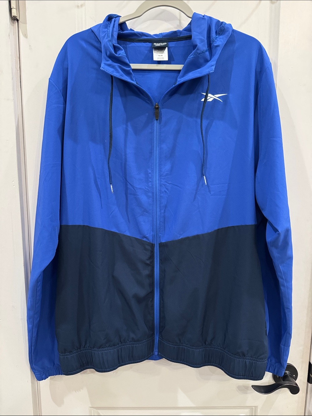 Reebok Men's Full Zip Color Block Drawcord Adjustable Hood Training Woven Jacket
